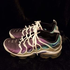 Nike Air Vapormax Plus Grape Fierce Purple Green